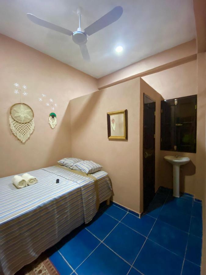 Casa Lol-Cab Hotel Valladolid  Exterior photo